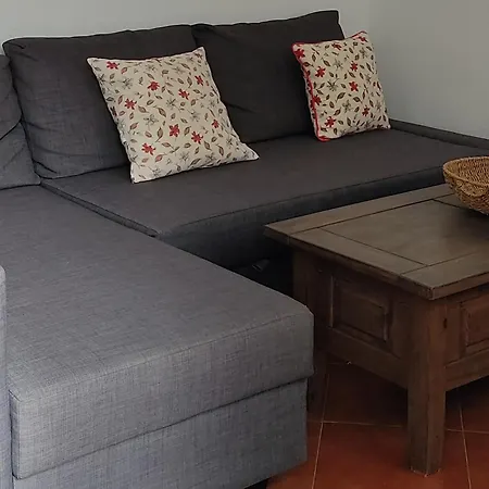 Apartment - M A N U E L A Bolonia